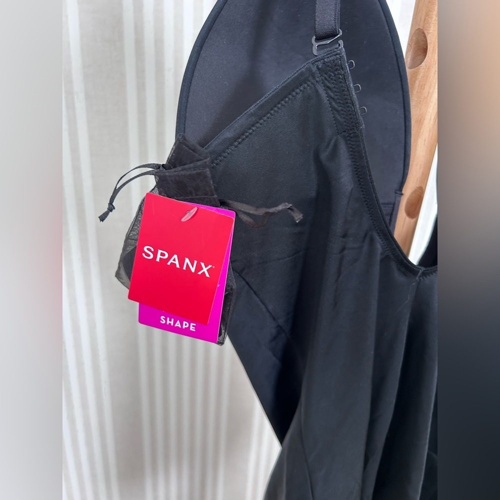 SPANX Suit Your Fancy Black Plunge Low-Back Bodysuit Convertible Straps XL NWT - Picture 9 of 13